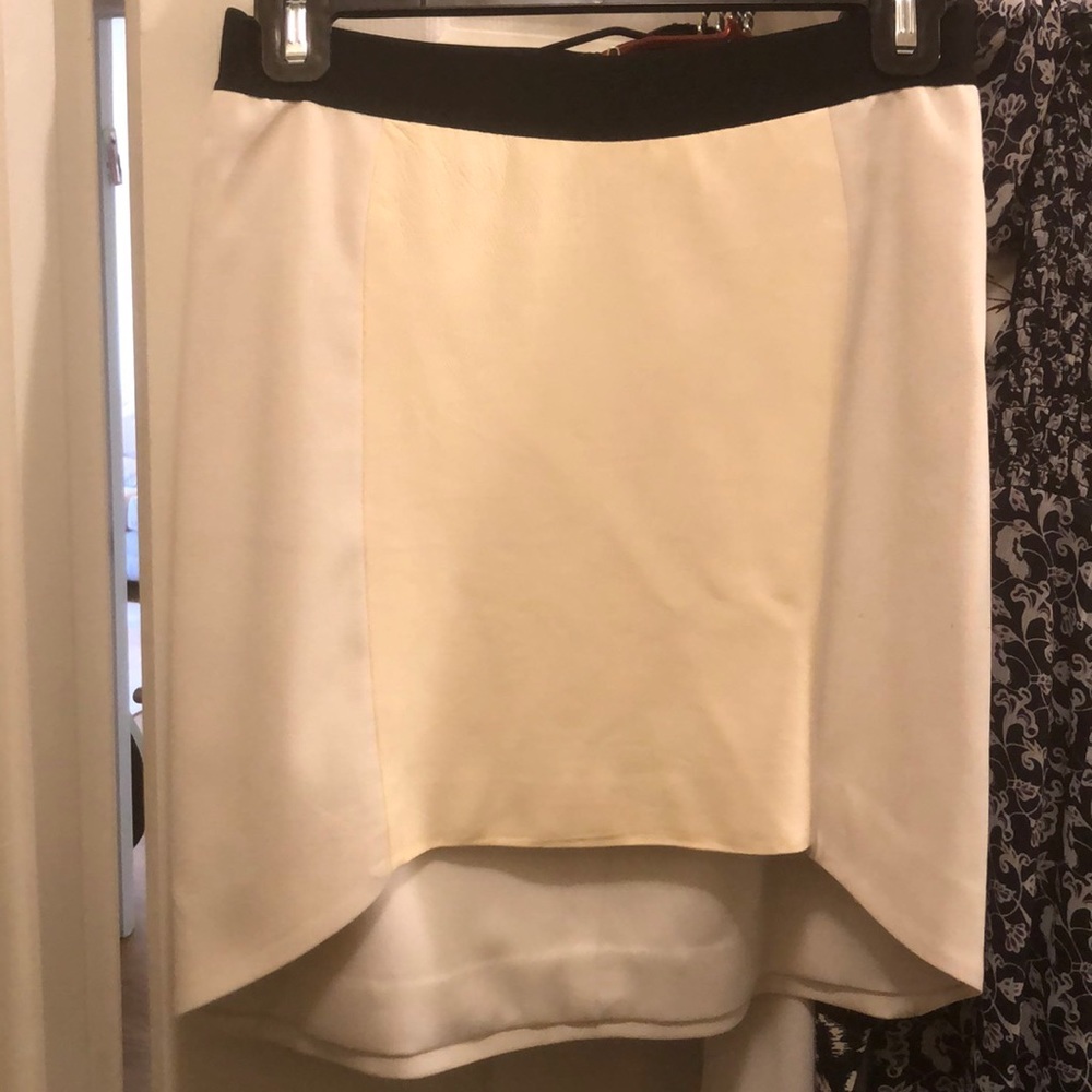 Mason leather mini skirt white Sz 2